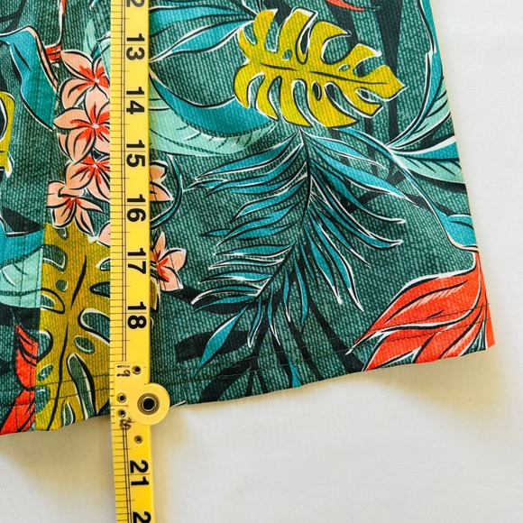 Rip Skirt Hawaii Green Floral Tropical Print Womens M Coastal Resort Vacation - Picture 5 of 6